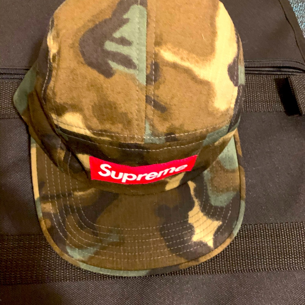 Hats supreme Army